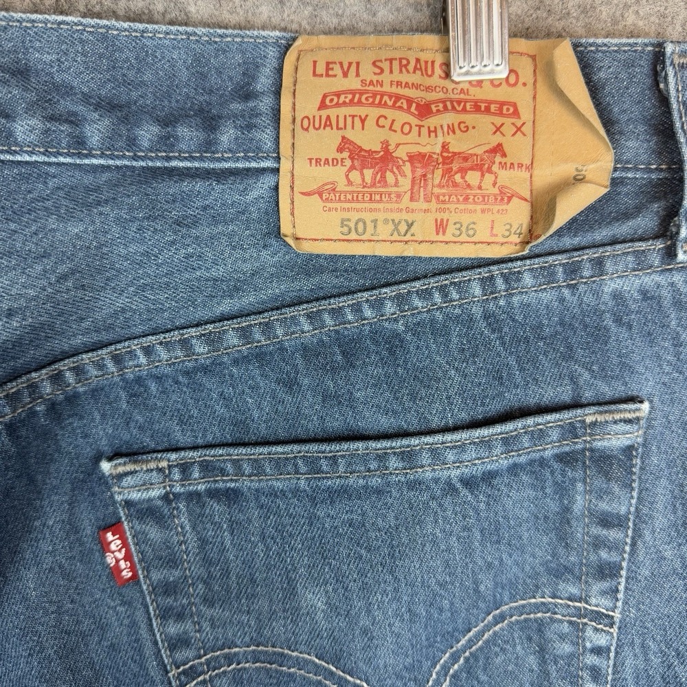 Levis 501XX Jeans Mens 35x32 Blue Straight Fit Button Fly VTG Y2K Whiskered - Picture 6 of 12